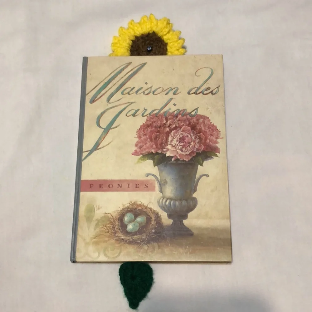 New flower bookmark Handmade crochet